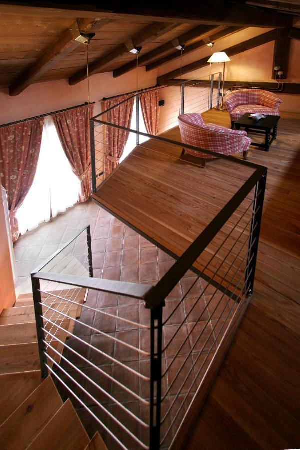 Foresteria Ristorante Conti Roero Monticello d'Alba Exteriér fotografie